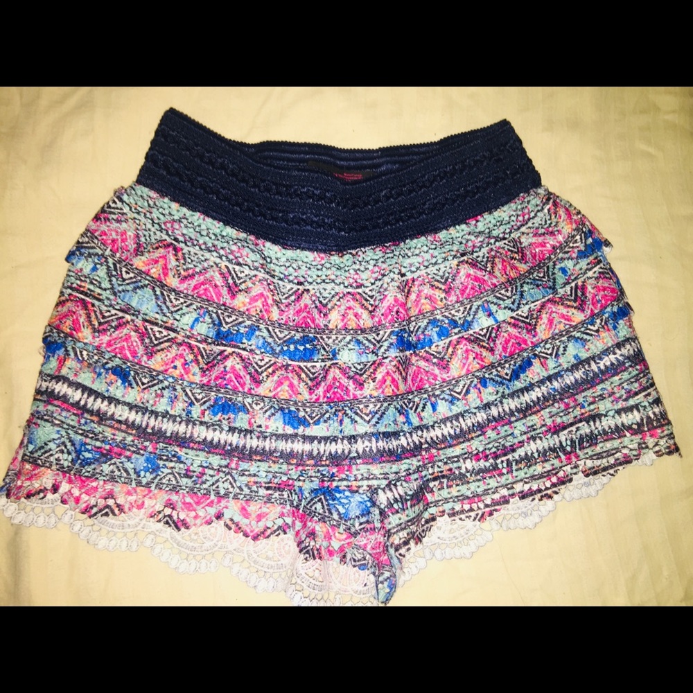 Women’s Fun and Flirty Shorts Size Small